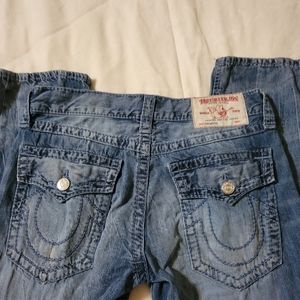 TRUE RELIGION  moto slim big T size 31